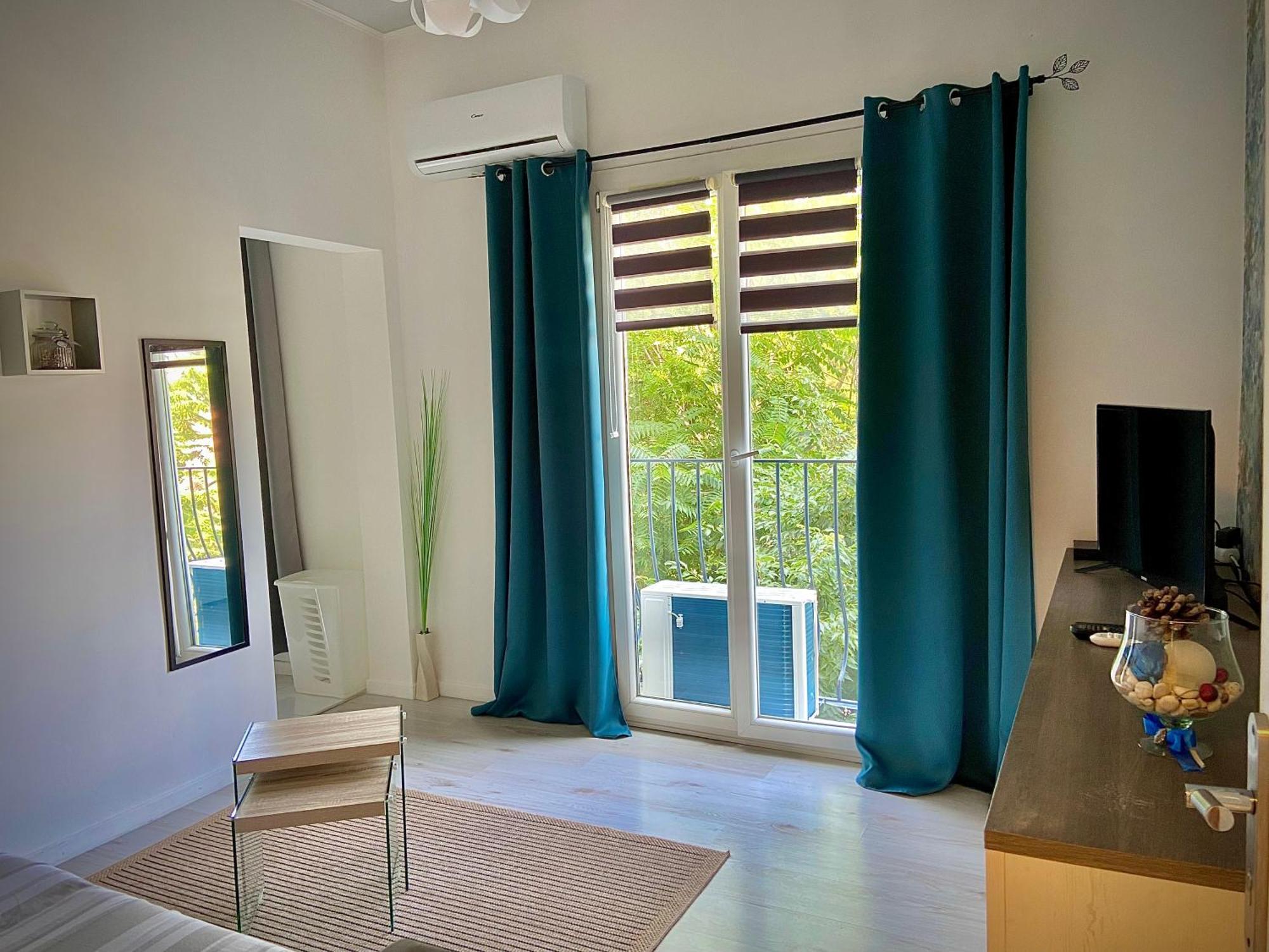 Lovely Riviera Apartment ニース エクステリア 写真