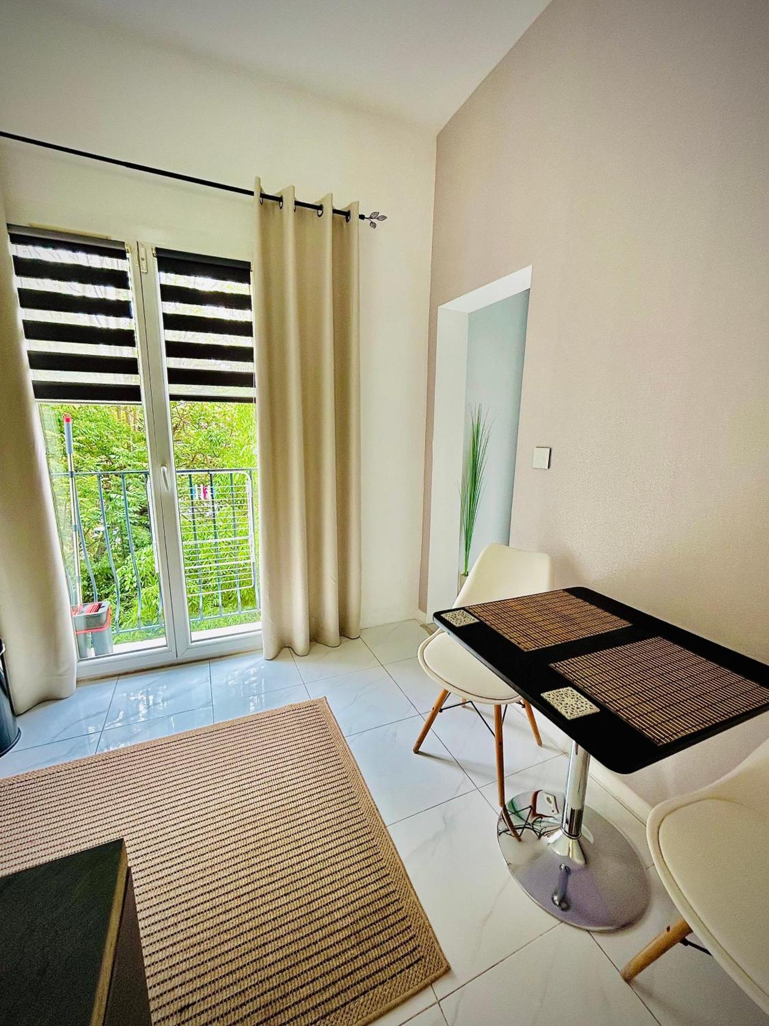 Lovely Riviera Apartment ニース エクステリア 写真